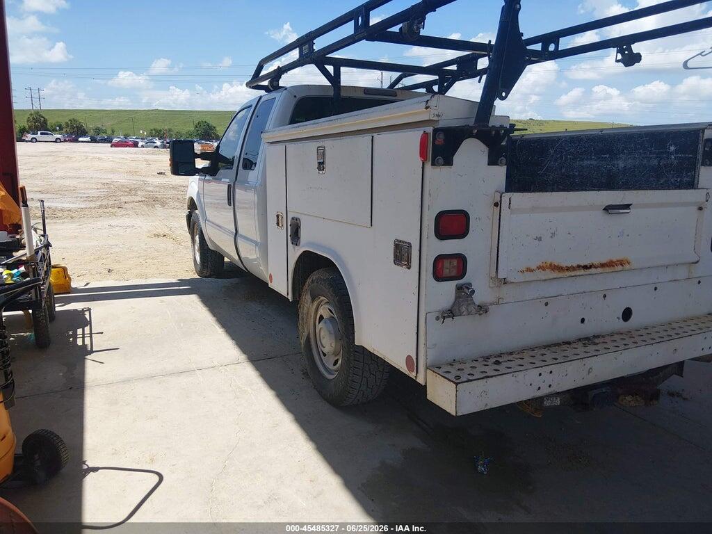 1FT7X2A61BEA31806 2011 FORD SUPER DUTY F-250 SRW photo no. 3