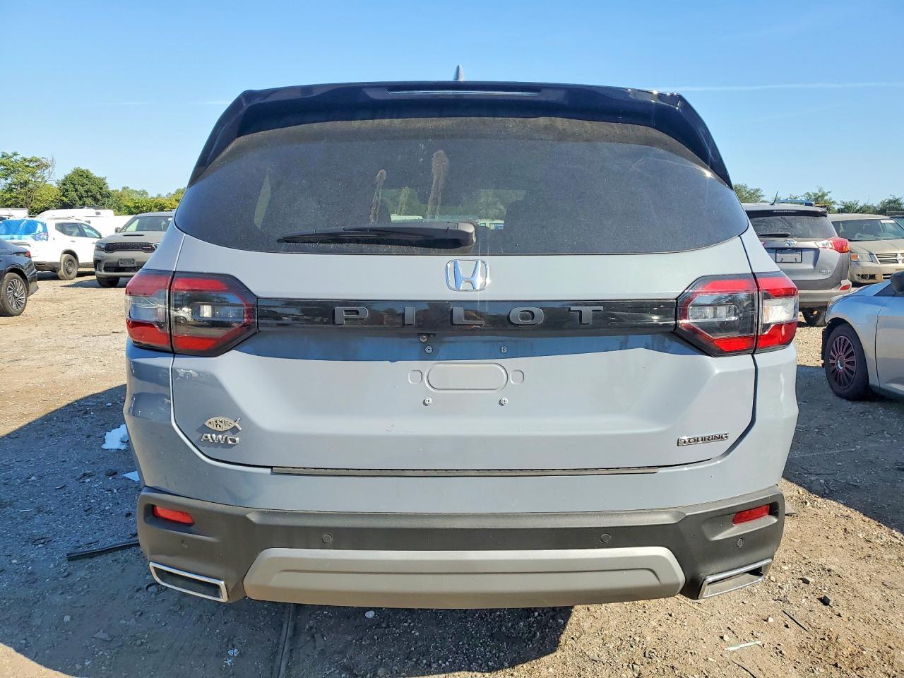 2025 HONDA PILOT TOURING — Фото 6 из 13