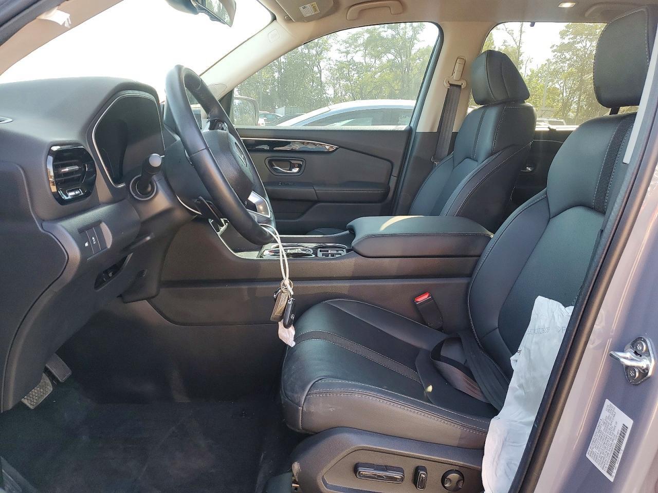 2025 HONDA PILOT TOURING — Фото 7 из 13
