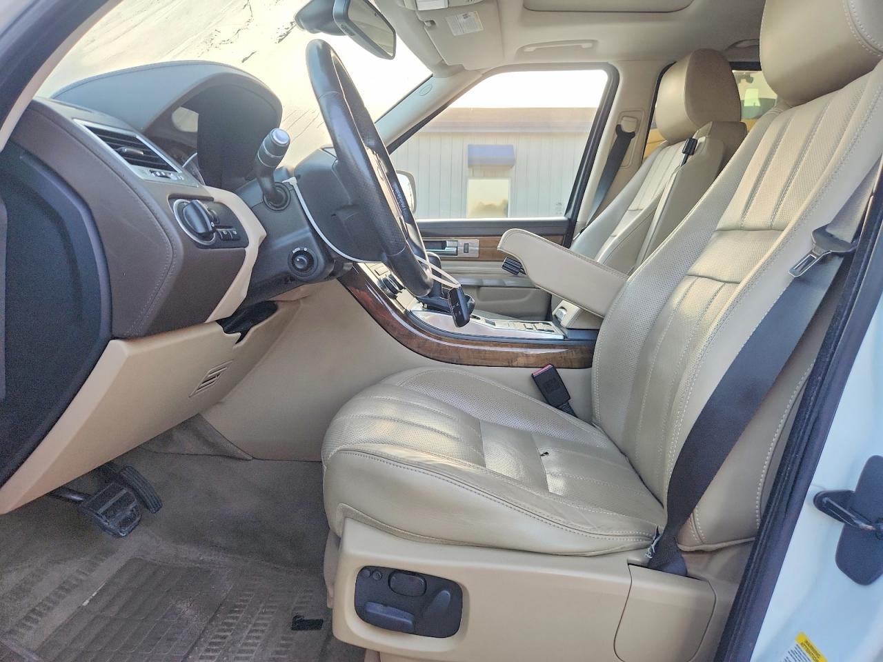 2012 LAND ROVER RANGE ROVER SPORT HSE LUXURY — Фото 7 из 13