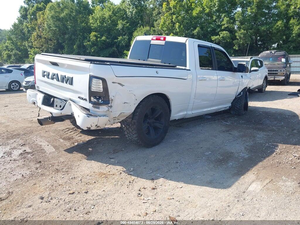 1C6RR7HT0JS152457 2018 RAM 1500 photo no. 4