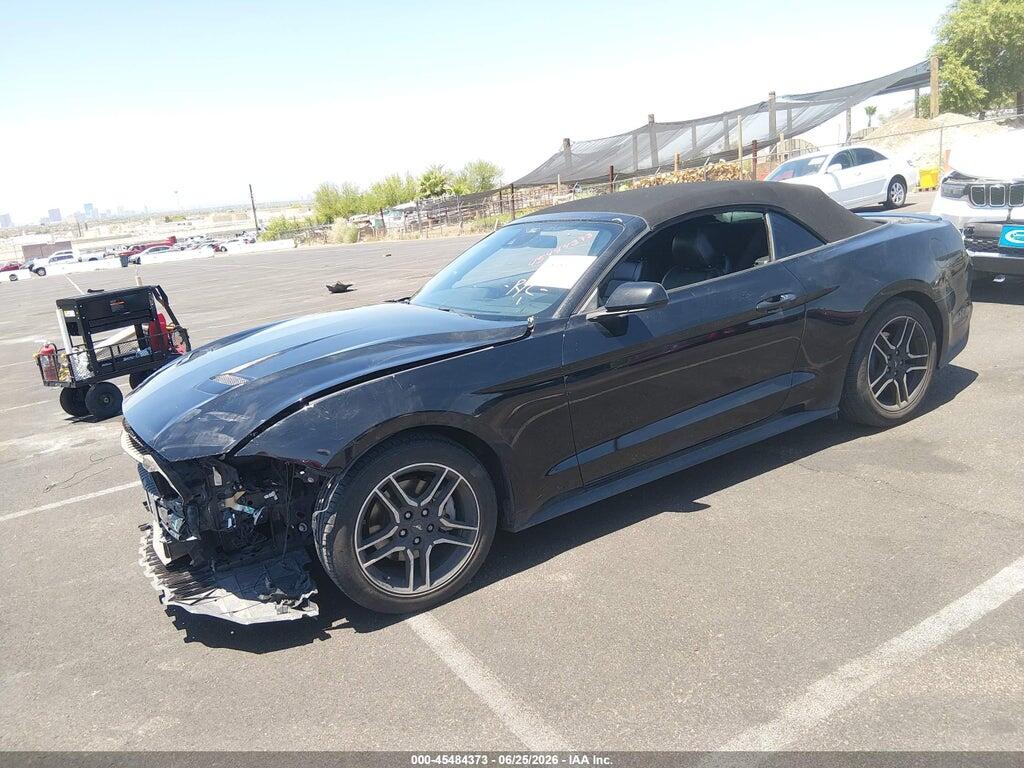 1FATP8UH3M5104262 2021 FORD MUSTANG photo no. 2