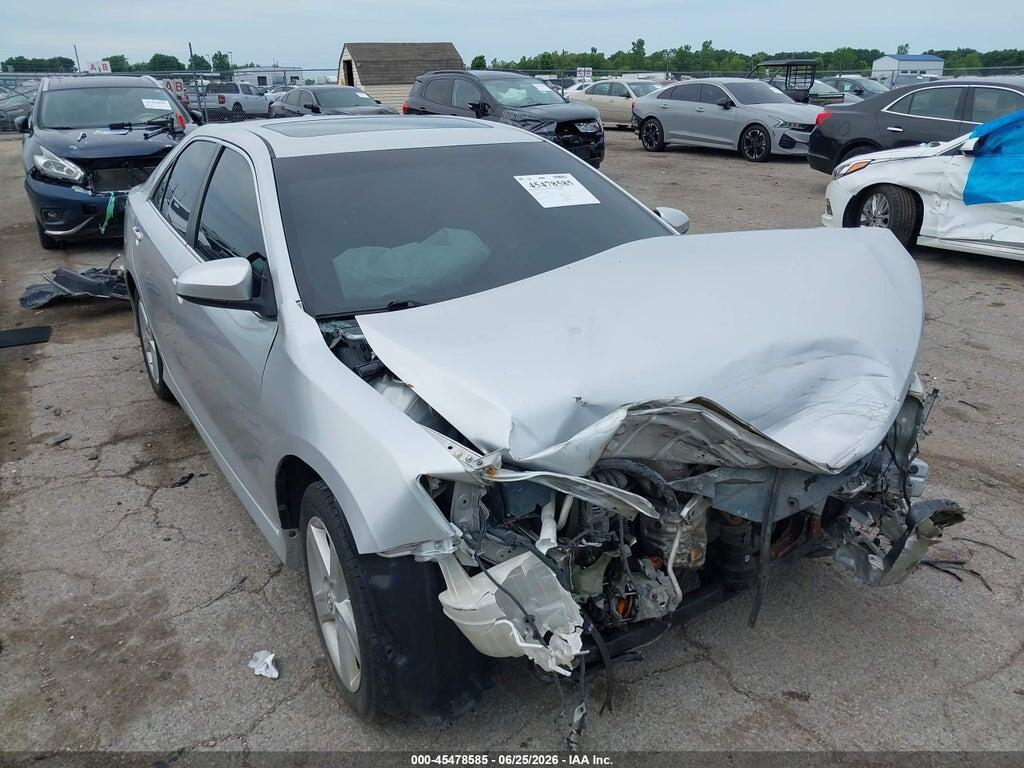 4T1BF1FK5EU342867 2014 TOYOTA CAMRY photo no. 1