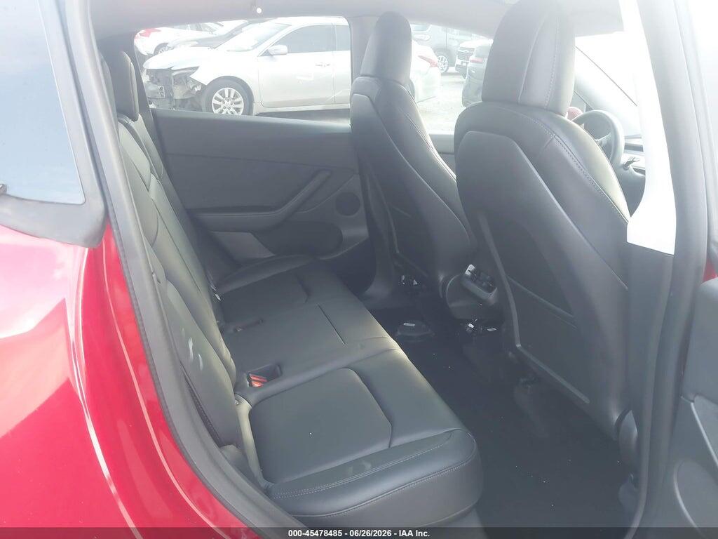 7SAYGDEE6NF395792 2022 TESLA MODEL Y photo no. 8
