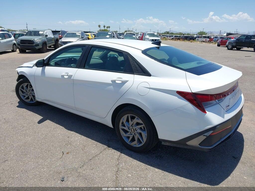 KMHLM4DG1RU651767 2024 HYUNDAI ELANTRA photo no. 3