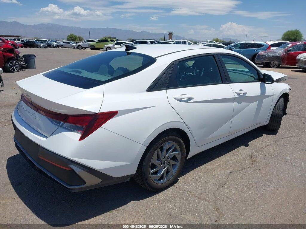 KMHLM4DG1RU651767 2024 HYUNDAI ELANTRA photo no. 4