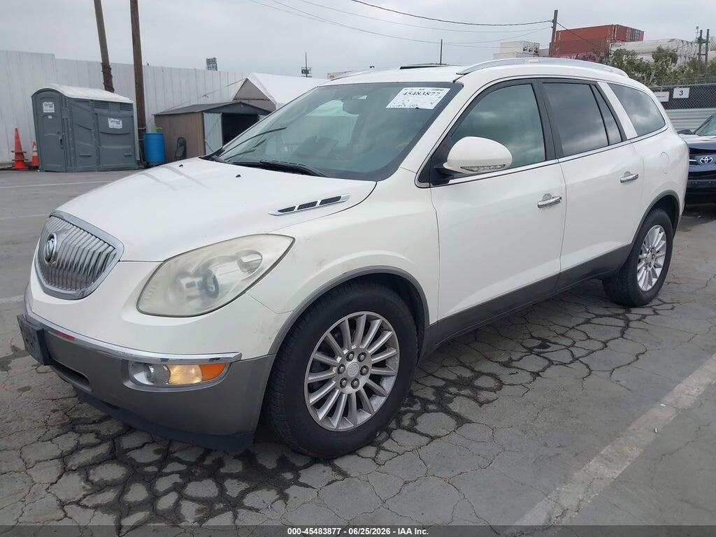 5GAKRAEDXBJ382990 2011 BUICK ENCLAVE photo no. 2