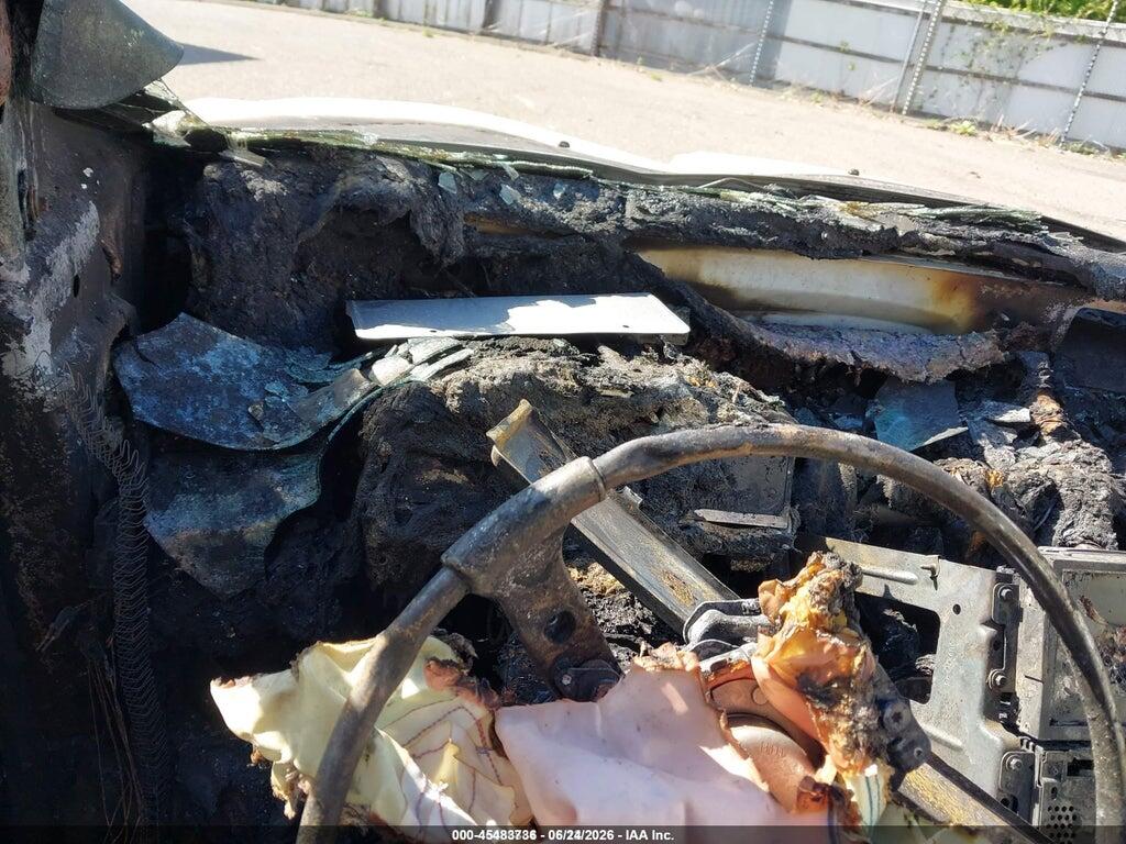 2FMDK4KC6DBC37022 2013 FORD EDGE photo no. 7