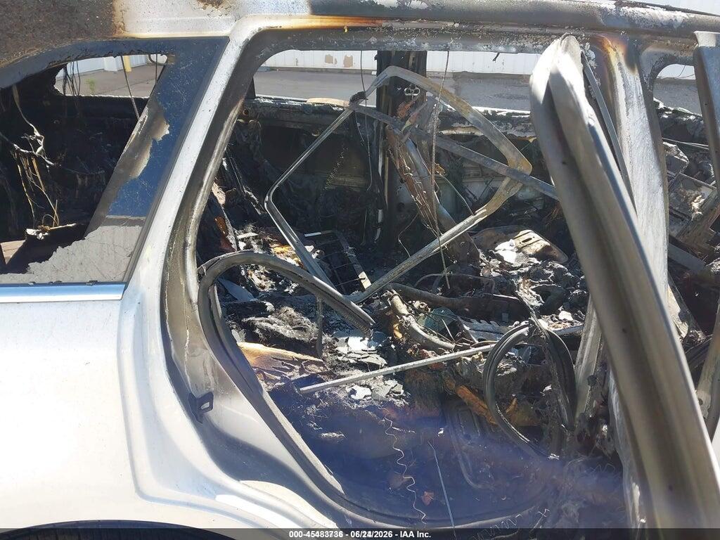 2FMDK4KC6DBC37022 2013 FORD EDGE photo no. 8