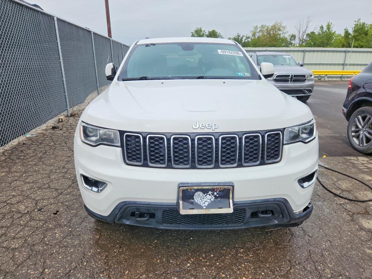 2018 JEEP GRAND CHEROKEE LAREDO — Фото 5 из 13