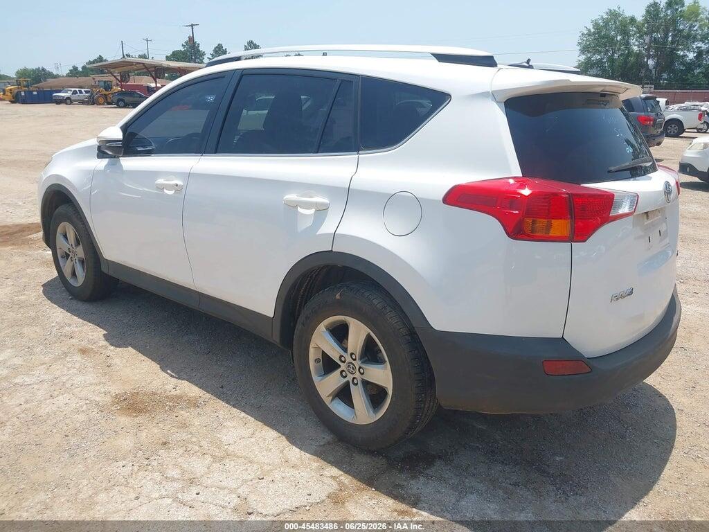 2T3WFREV3FW171847 2015 TOYOTA RAV4 photo no. 3
