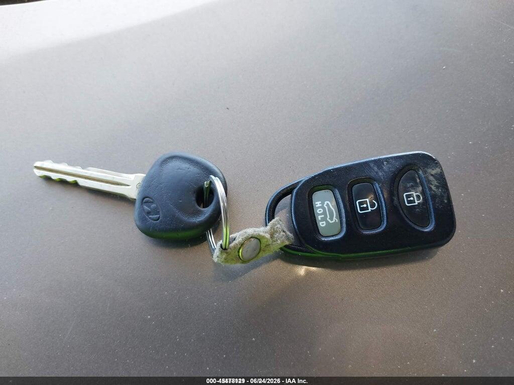 5NPDH4AE0CH092259 2012 HYUNDAI ELANTRA photo no. 11