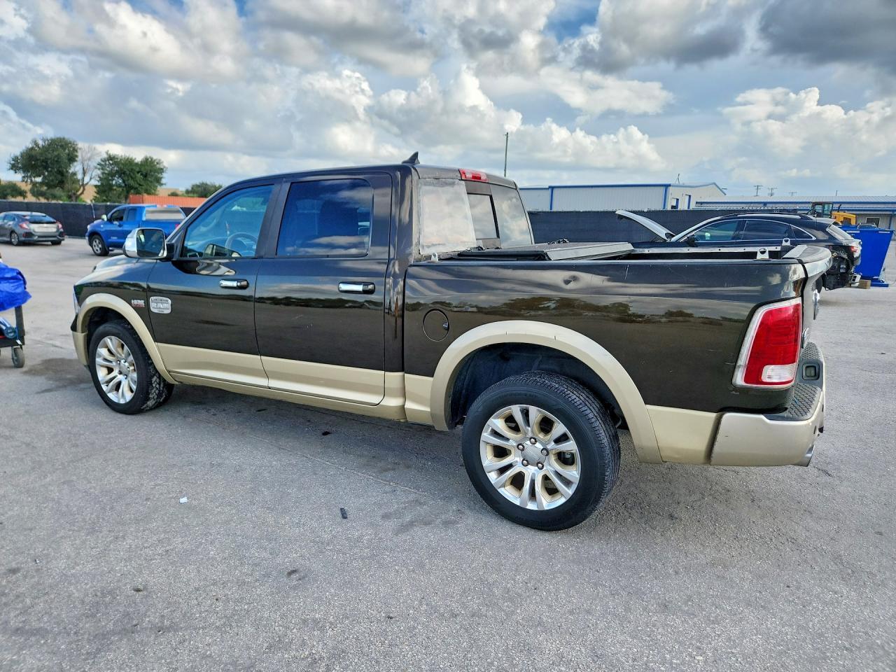 2013 RAM 1500 LONGHORN — Фото 2 из 12