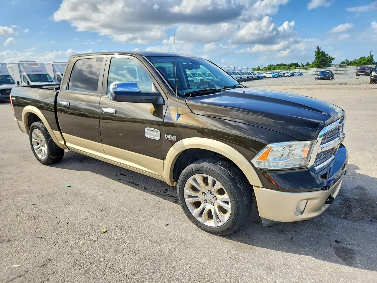 2013 RAM 1500 LONGHORN — Фото 4 из 12