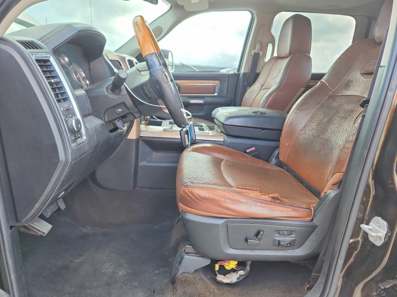 2013 RAM 1500 LONGHORN — Фото 7 из 12