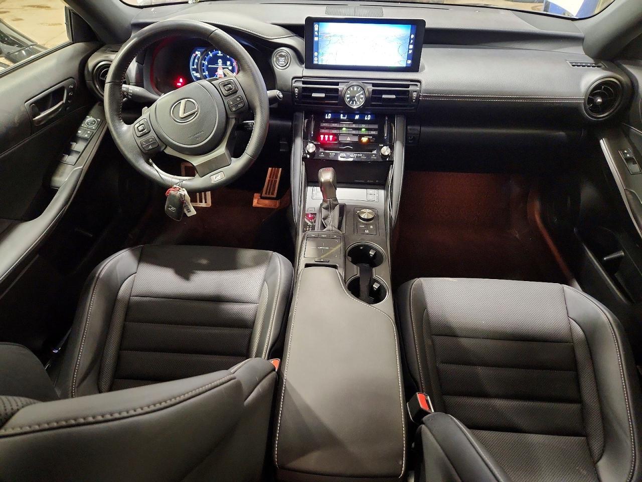 2025 LEXUS IS 350 F SPORT — Фото 8 из 13