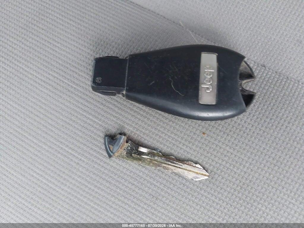 1C4RJFAG4CC179939 2012 JEEP GRAND CHEROKEE photo no. 11