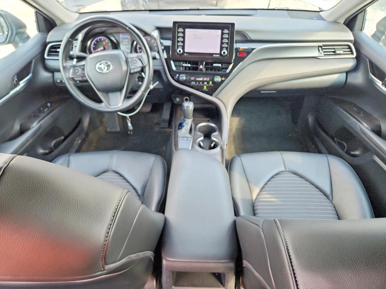 2024 TOYOTA CAMRY SE — Фото 8 из 12