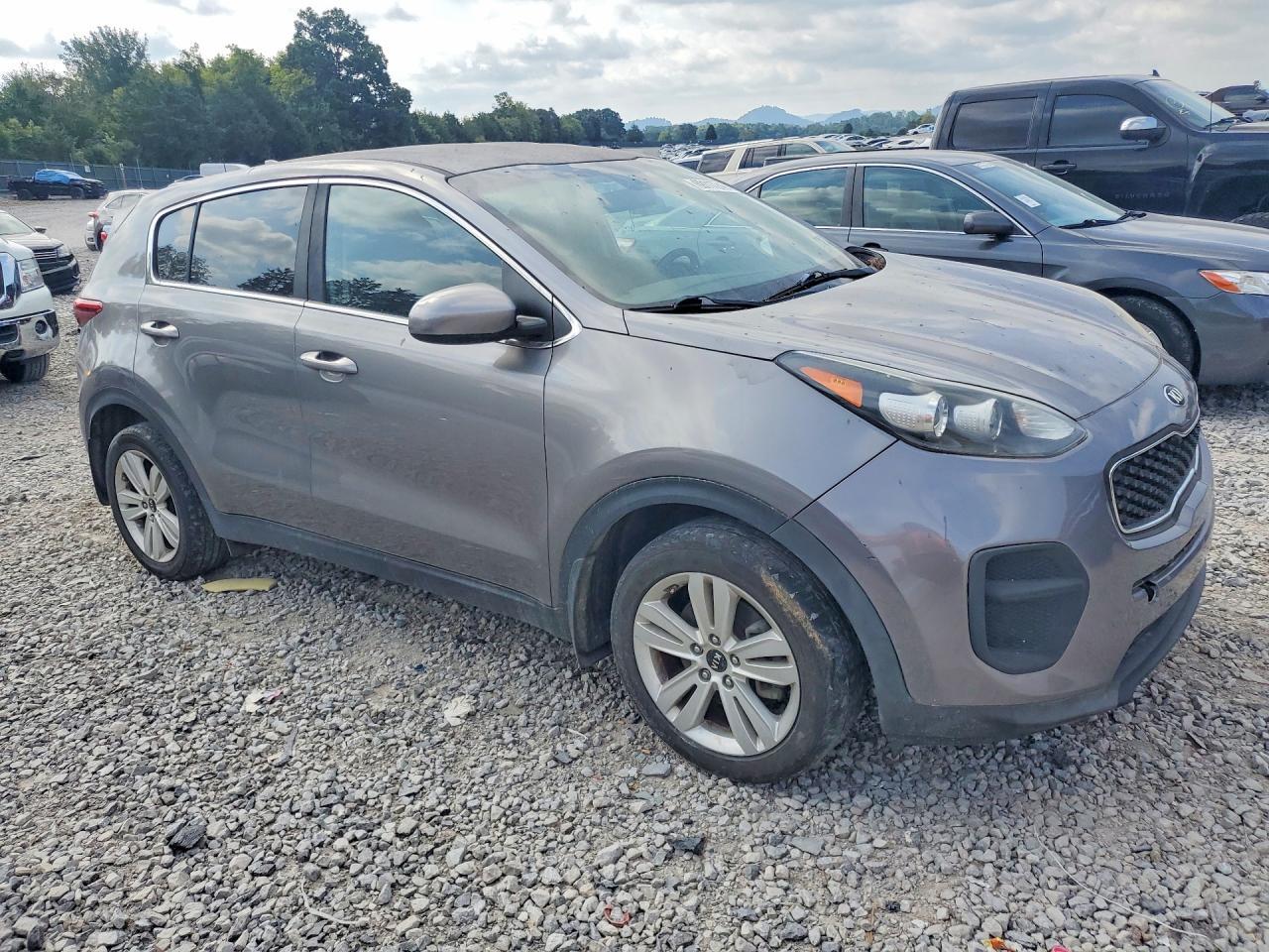 2019 KIA SPORTAGE LX — Фото 4 из 13