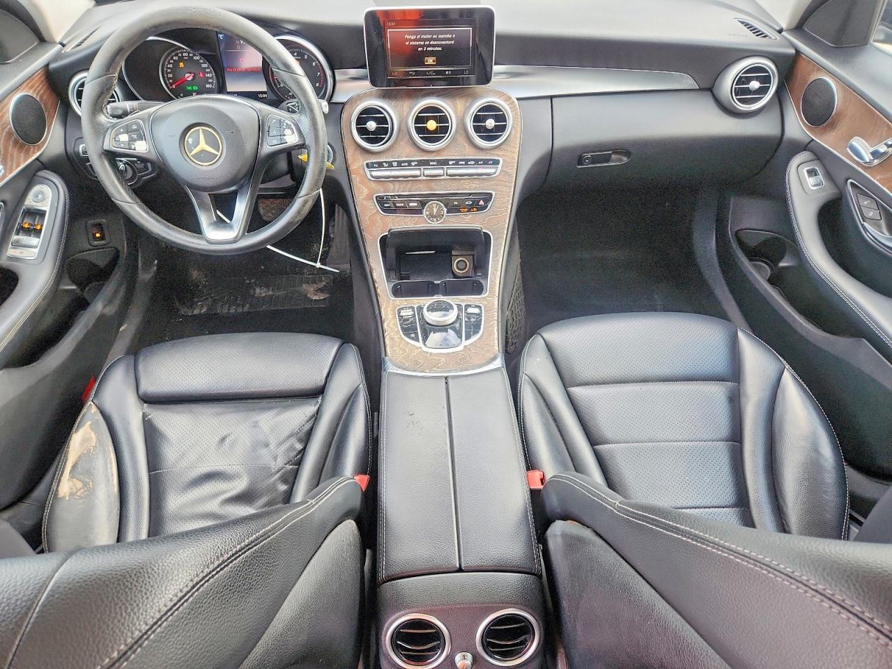 2017 MERCEDES-BENZ C 300 — Фото 8 из 12