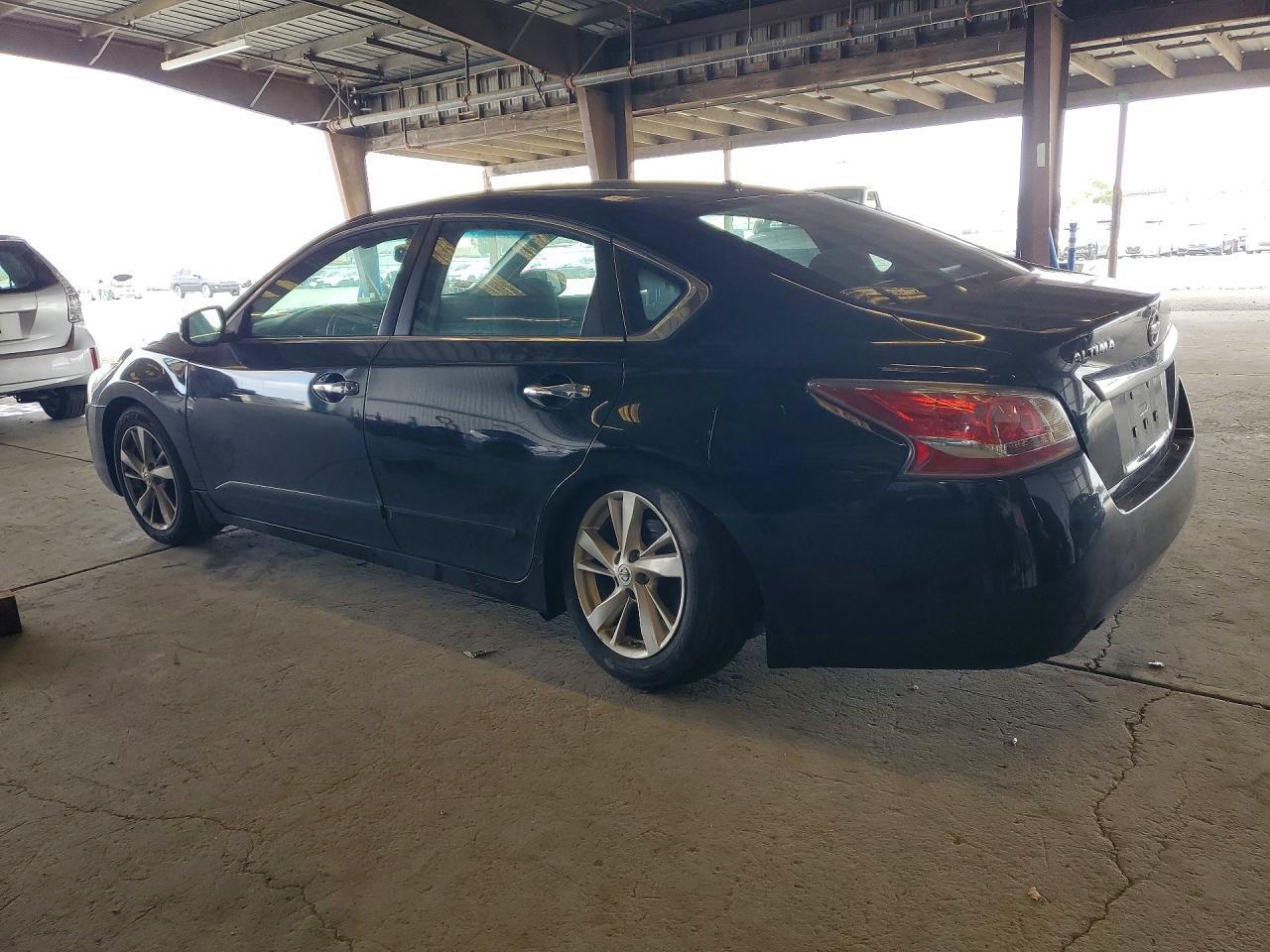 2015 NISSAN ALTIMA 2.5 SV — Фото 2 из 12