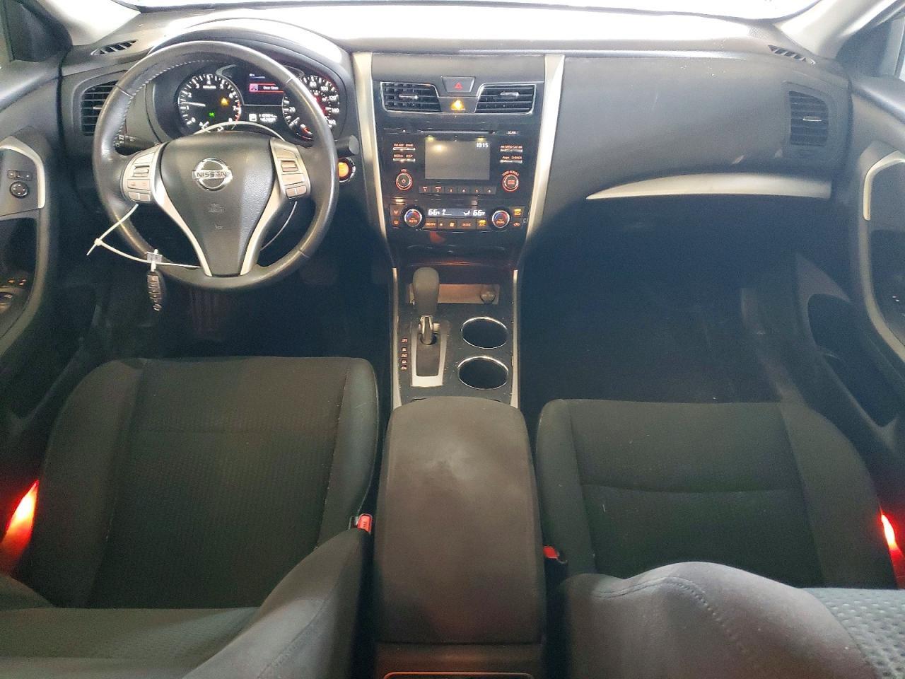 2015 NISSAN ALTIMA 2.5 SV — Фото 8 из 12