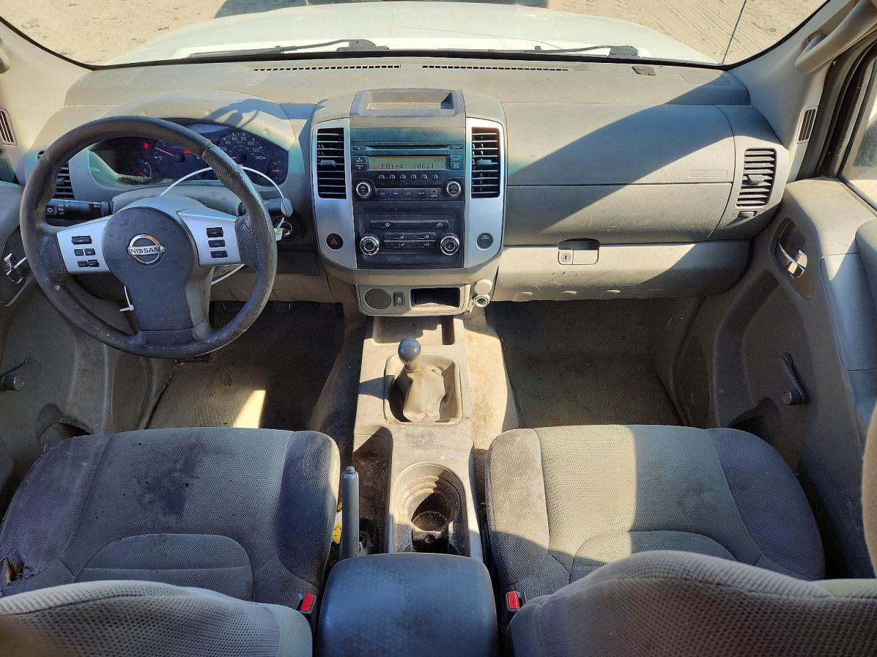 2016 NISSAN FRONTIER S — Фото 8 из 12