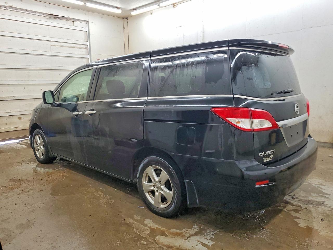 2015 NISSAN QUEST 3.5 SV — Фото 2 из 14