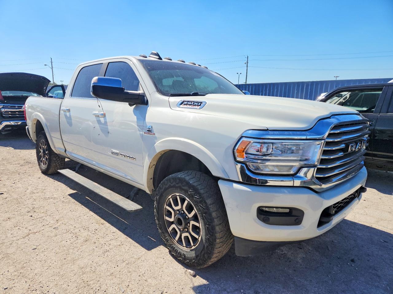 2020 RAM 2500 LONGHORN — Фото 4 из 12
