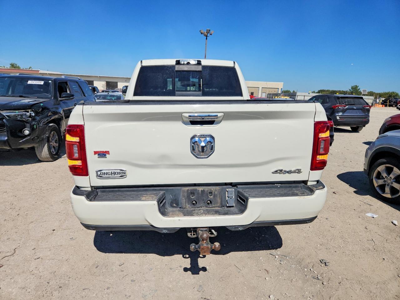 2020 RAM 2500 LONGHORN — Фото 6 из 12