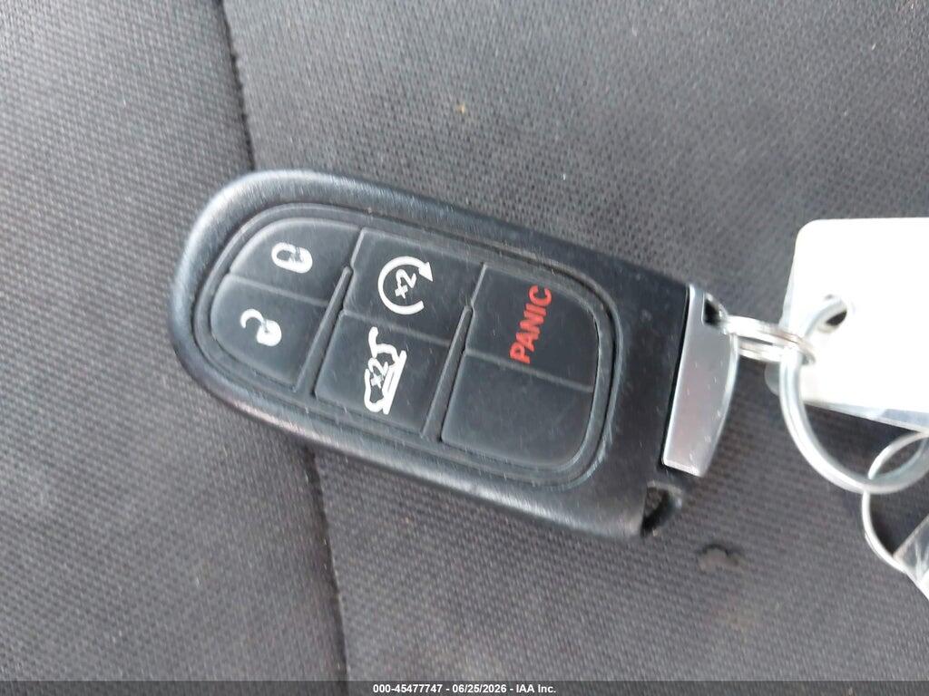 1C4PJMCB4GW300177 2016 JEEP CHEROKEE photo no. 11