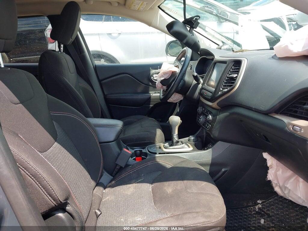 1C4PJMCB4GW300177 2016 JEEP CHEROKEE photo no. 5
