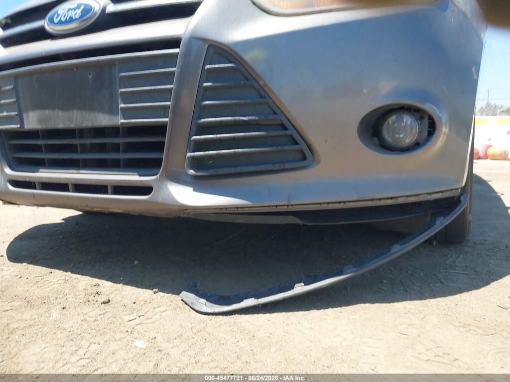 1FAHP3F25CL239349 2012 FORD FOCUS photo no. 6