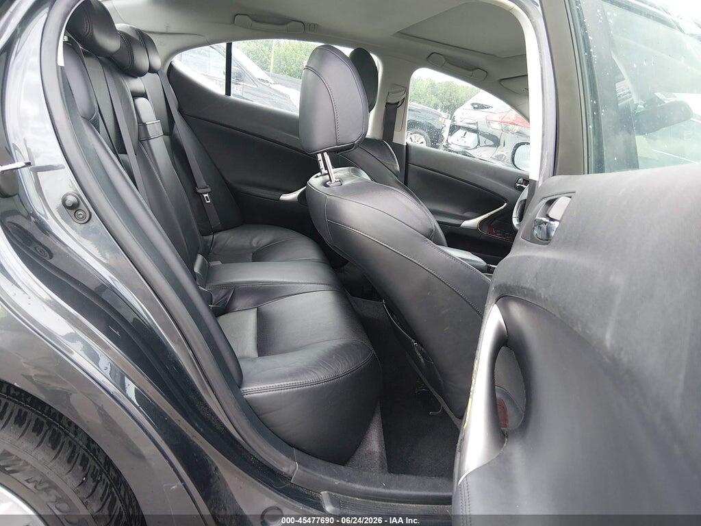 JTHCK262985023379 2008 LEXUS IS 250 photo no. 8