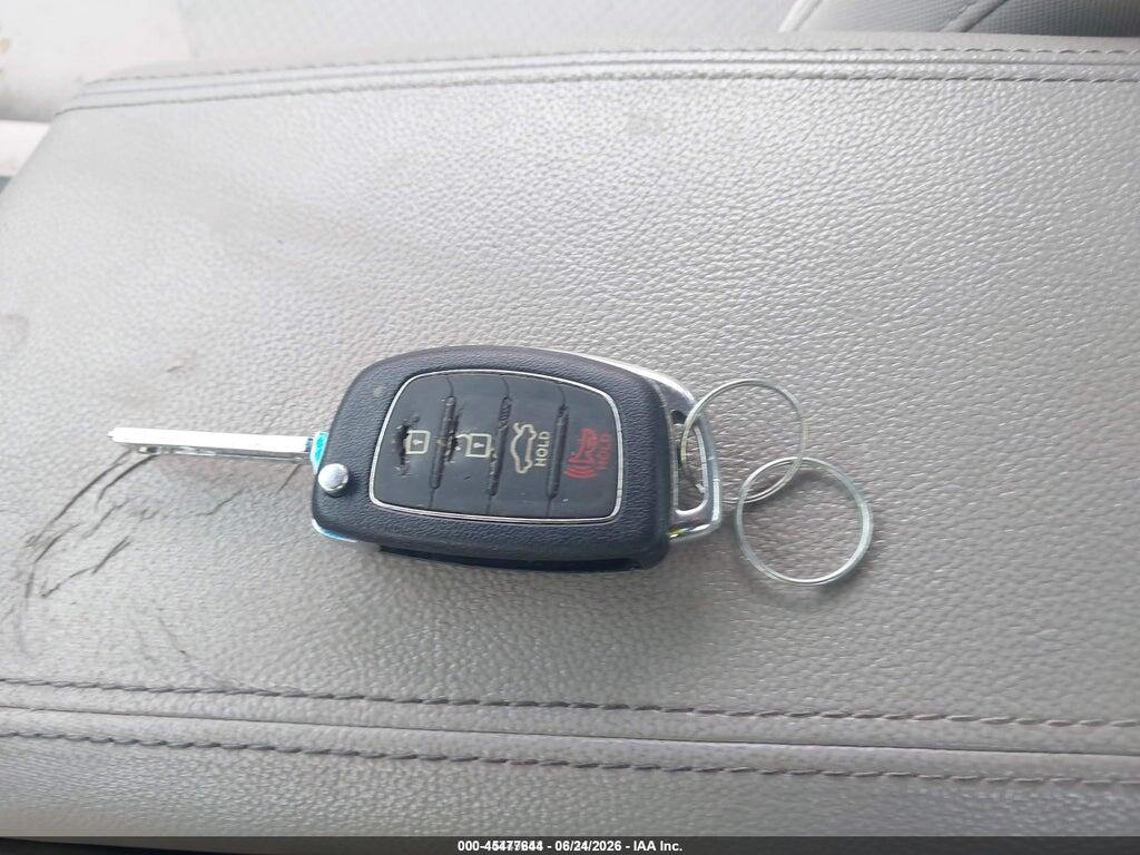 5NPE24AF0GH359601 2016 HYUNDAI SONATA photo no. 11