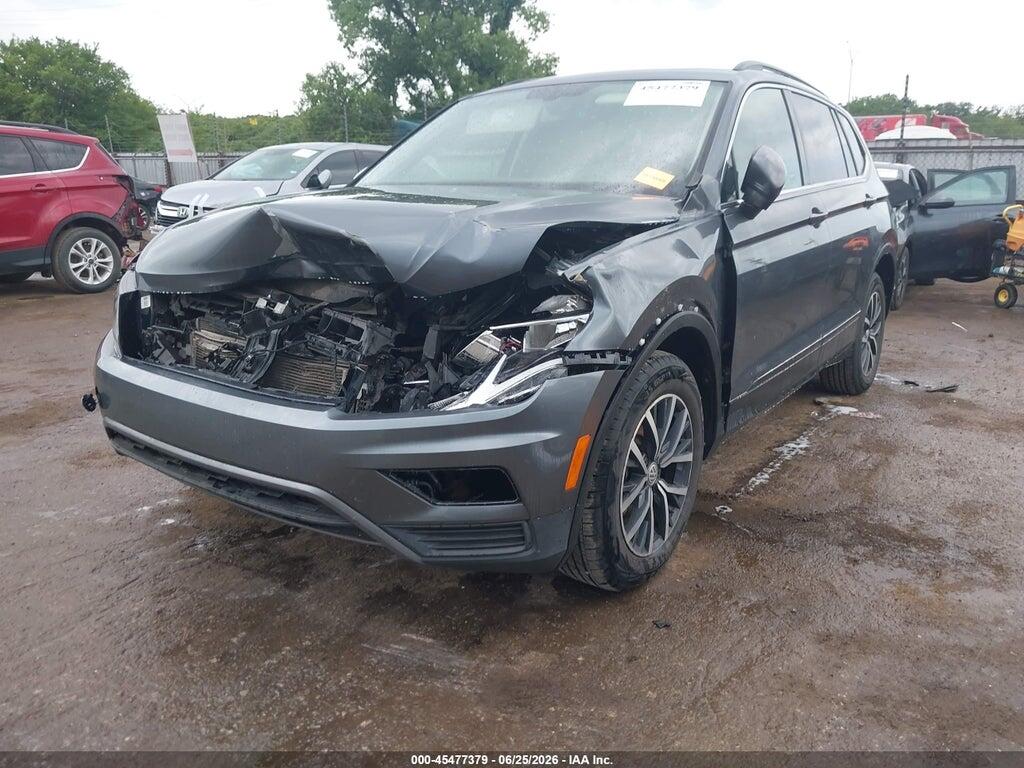 3VV3B7AX3KM078768 2019 VOLKSWAGEN TIGUAN photo no. 2