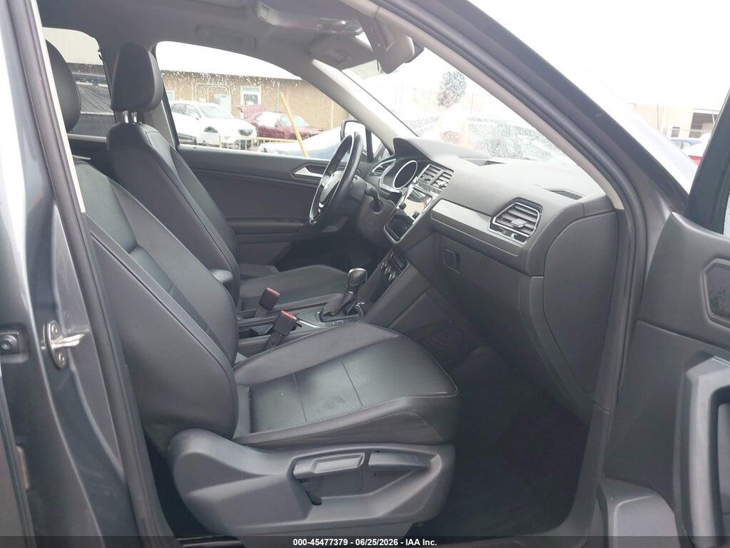 3VV3B7AX3KM078768 2019 VOLKSWAGEN TIGUAN photo no. 5