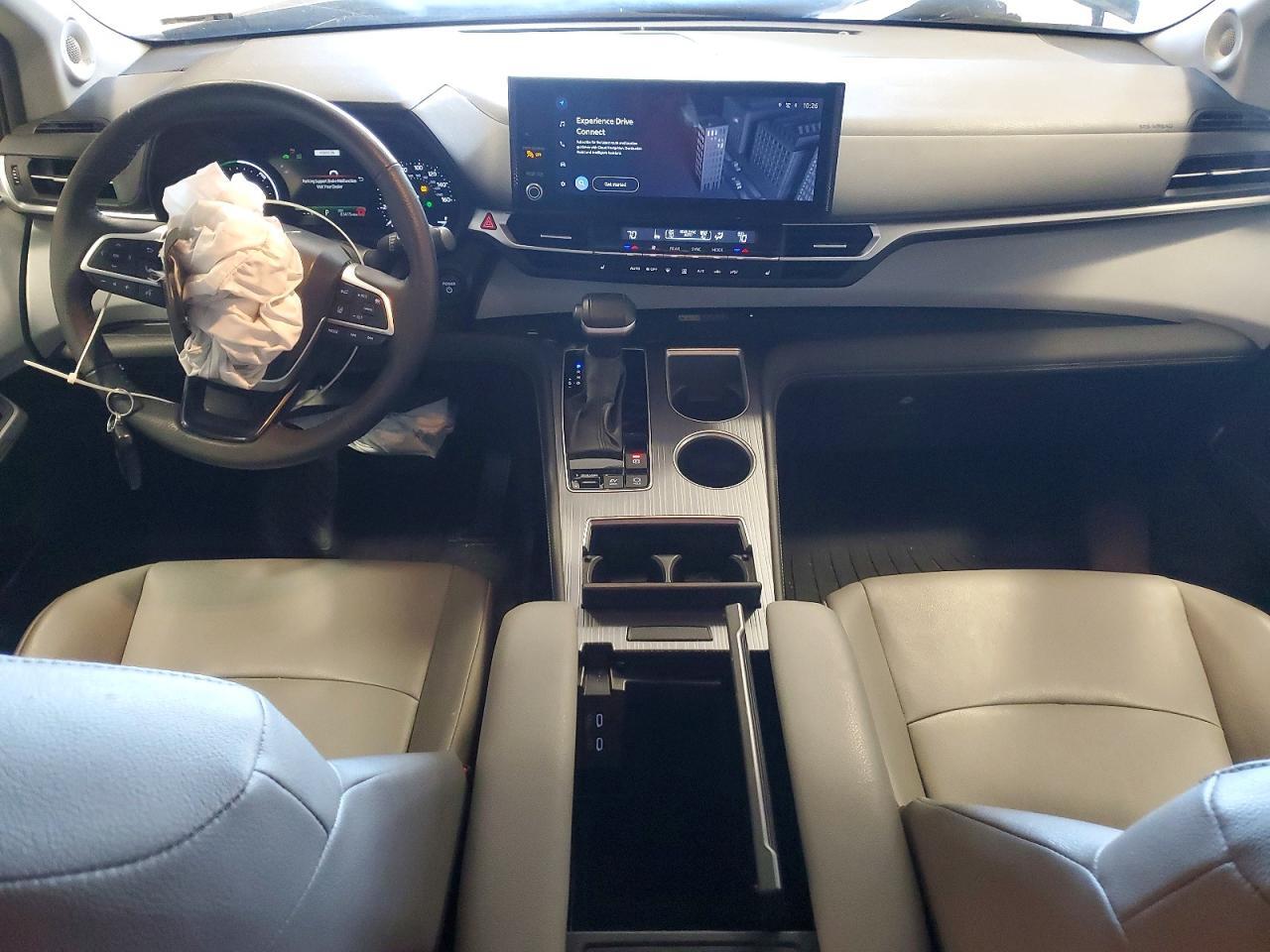 2025 TOYOTA SIENNA XLE 7-PASSENGER — Фото 8 из 12