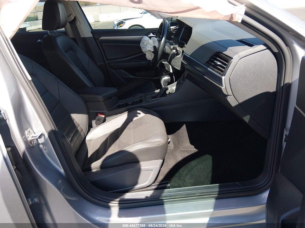 3VWEM7BU3NM005245 2022 VOLKSWAGEN JETTA photo no. 5
