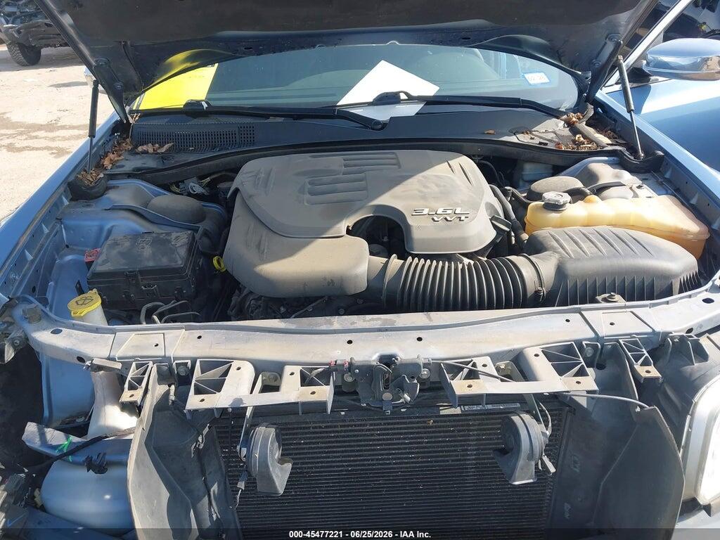 2C3CA5CG6BH546143 2011 CHRYSLER 300 photo no. 10