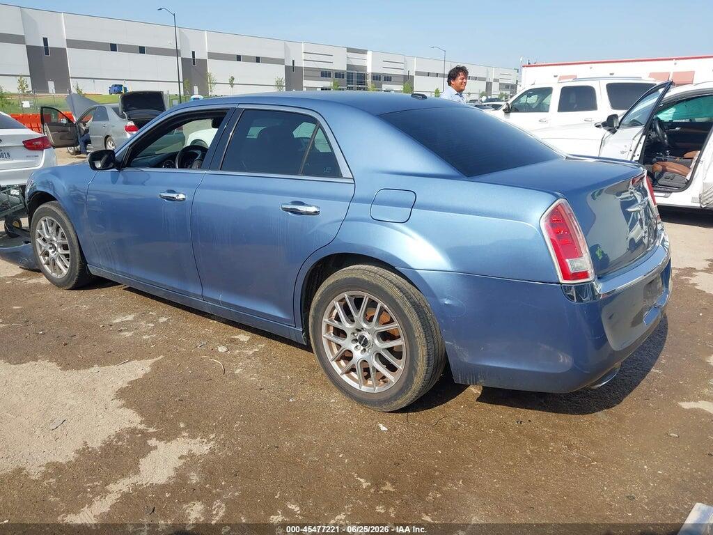 2C3CA5CG6BH546143 2011 CHRYSLER 300 photo no. 3