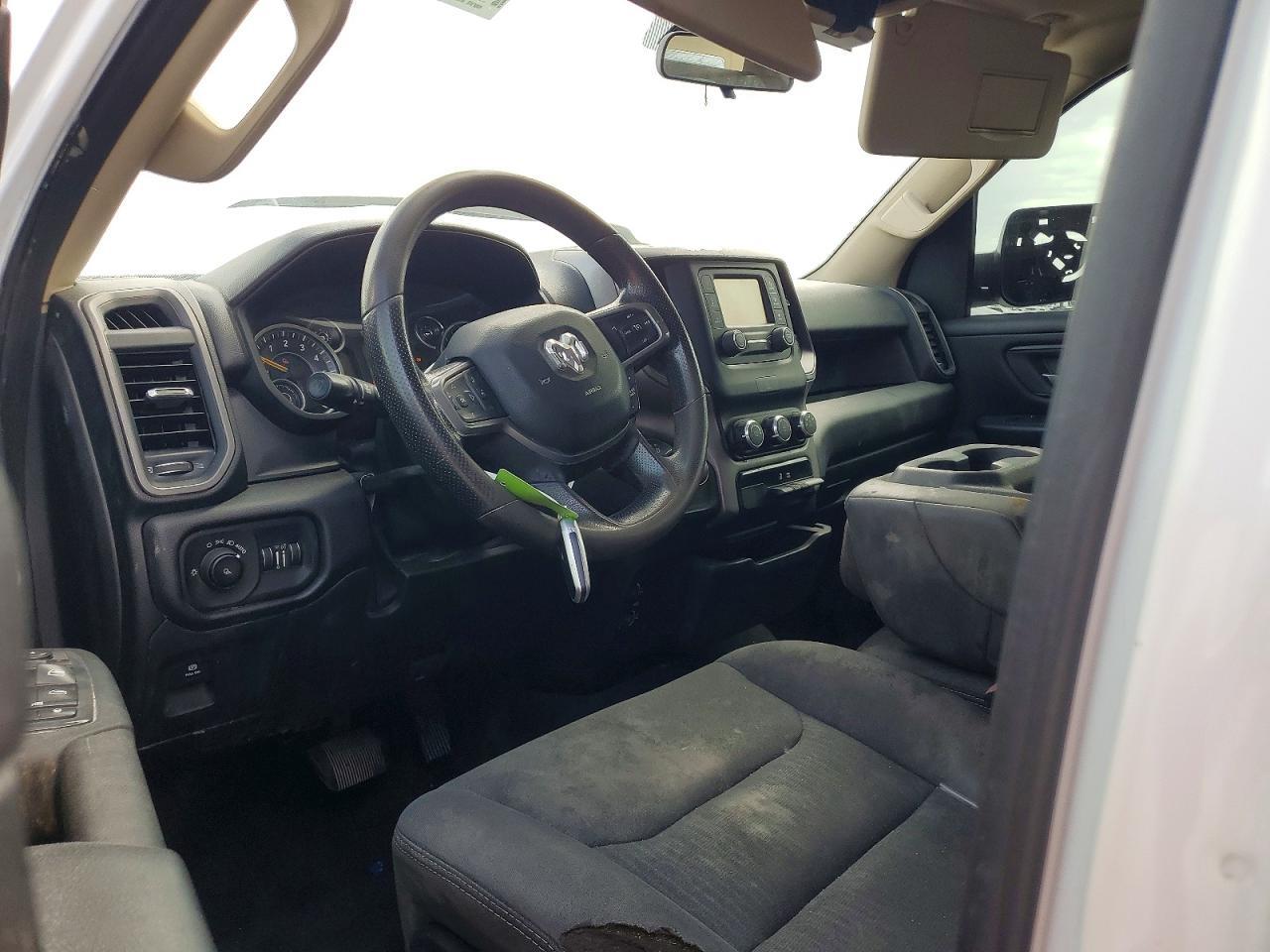 2019 RAM 1500 TRADESMAN — Фото 8 из 12