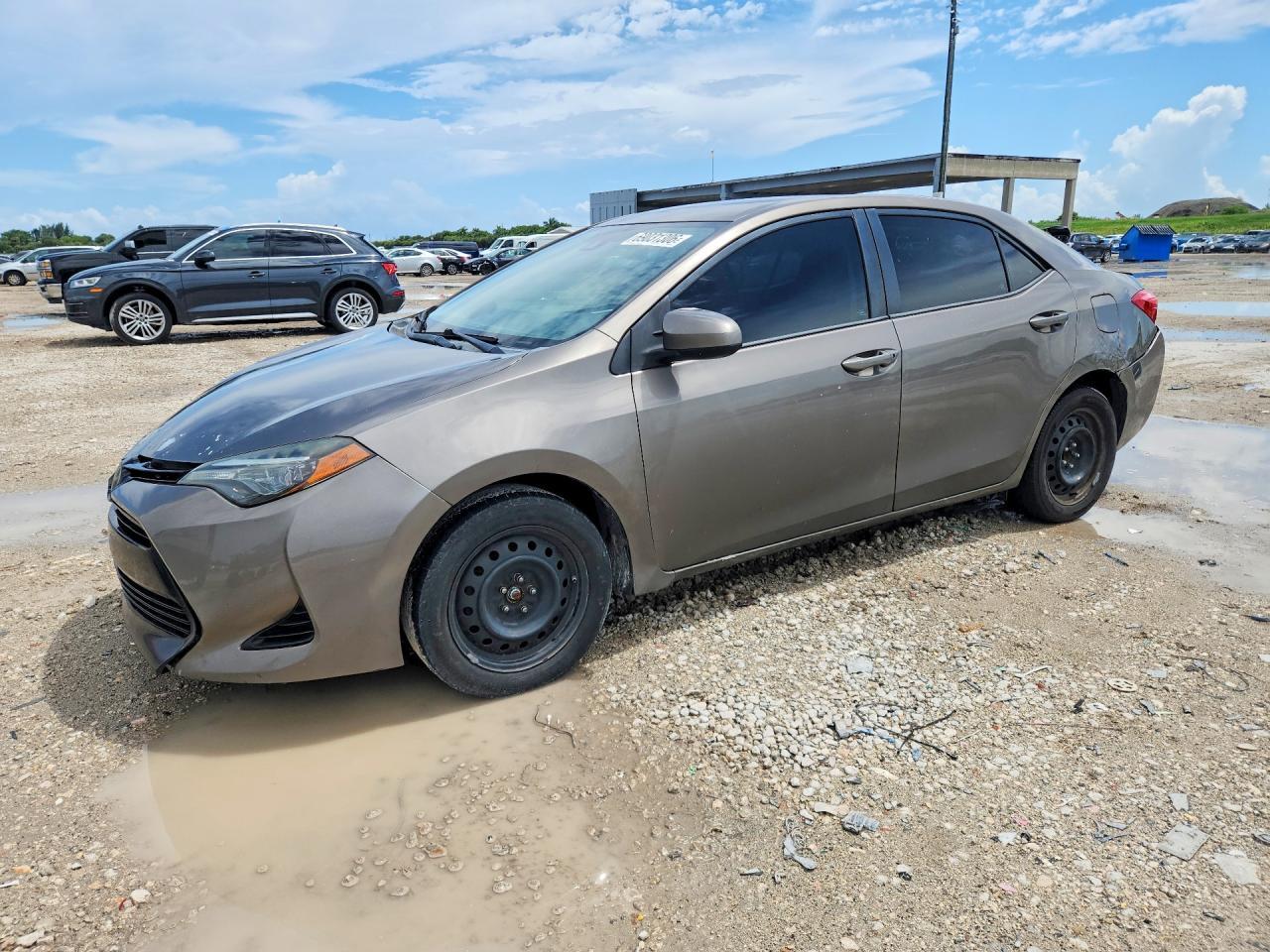 2018 TOYOTA COROLLA LE