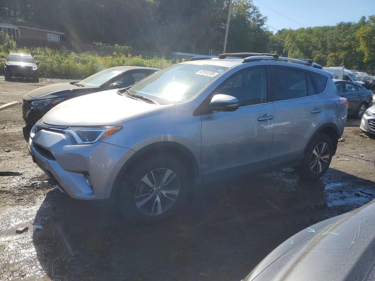 2016 TOYOTA RAV4 XLE