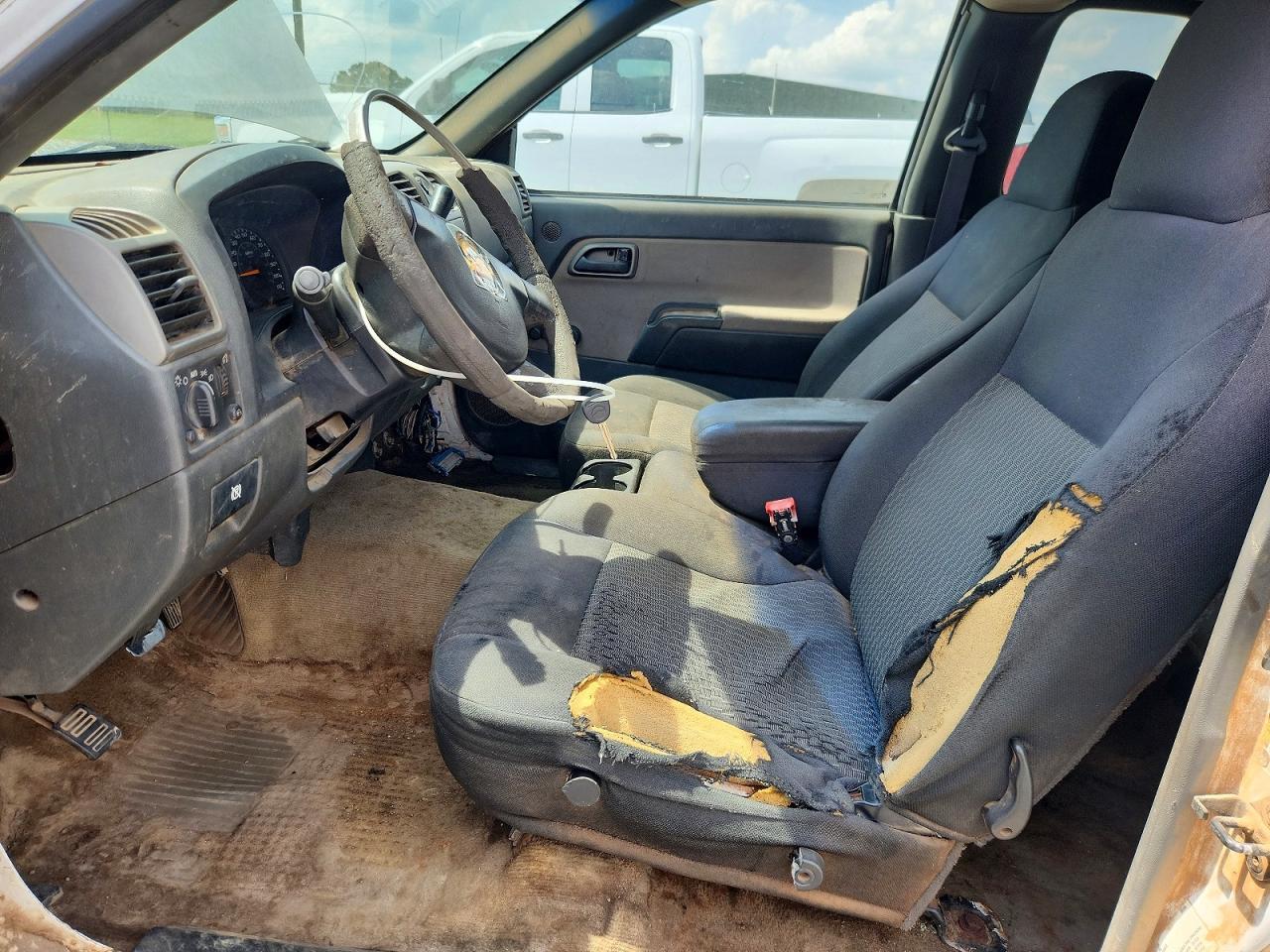 2004 CHEVROLET COLORADO — Фото 7 из 13