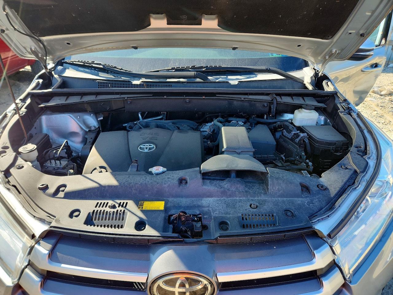 2018 TOYOTA HIGHLANDER XLE — Фото 12 из 13