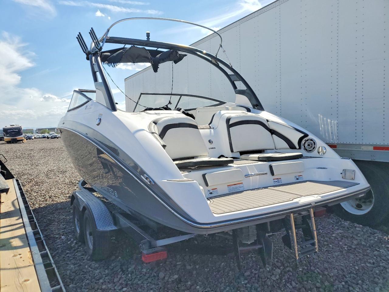 2015 YAMAHA BOAT — Фото 3 из 10