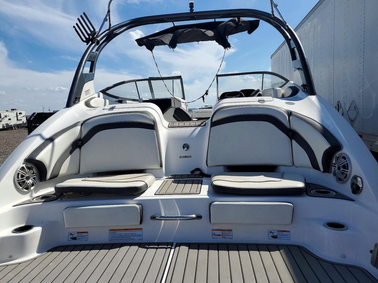 2015 YAMAHA BOAT — Фото 6 из 10