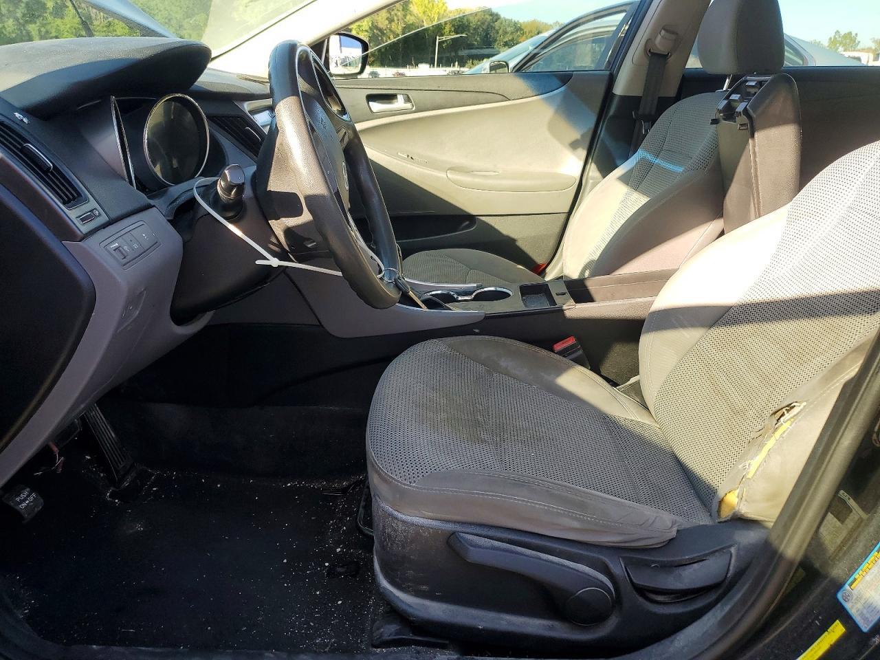2011 HYUNDAI SONATA GLS — Фото 7 из 12