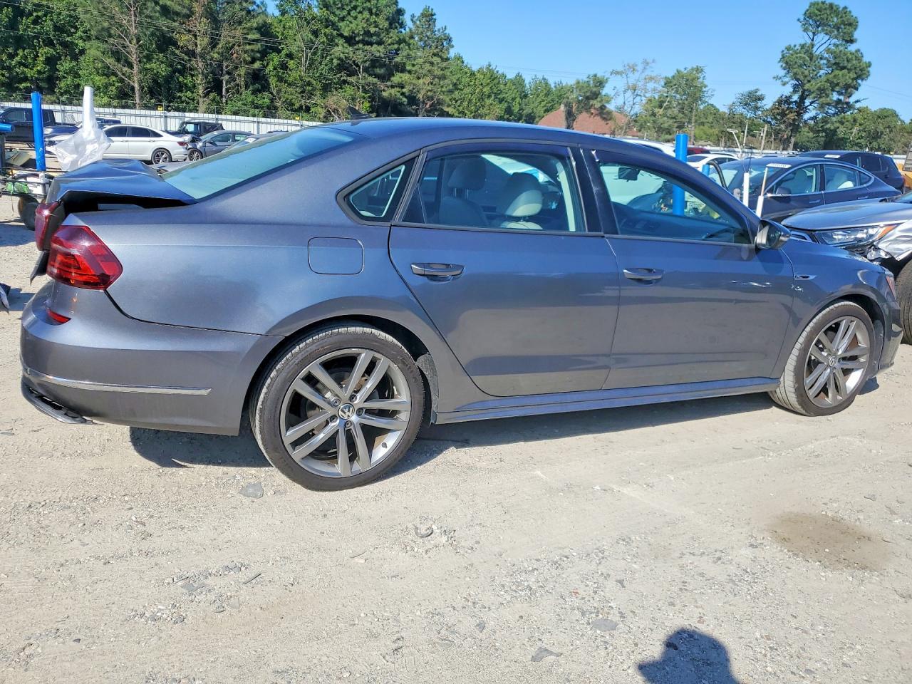 2018 VOLKSWAGEN PASSAT S — Фото 3 из 13